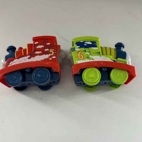 Fisher Price 2016 My 1st Thomas Train Set of 2 Wheelie PULL & GO TOY - Picture 2 of 5